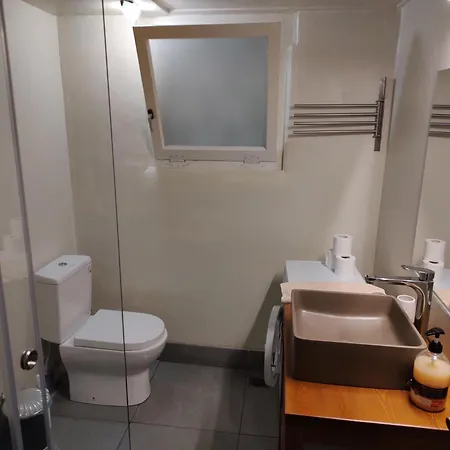 Spacious Townhouse Close To Chania Center Apartment