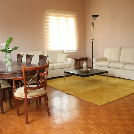 Spacious Townhouse Close To Chania Center Apartment